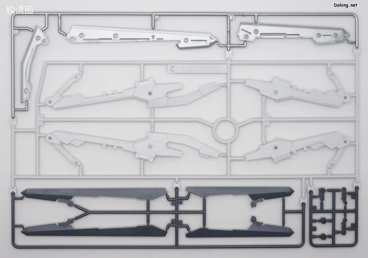 MG 网络限定版 正义女神高达＋Proto GN Twin Broad Blade - 图片